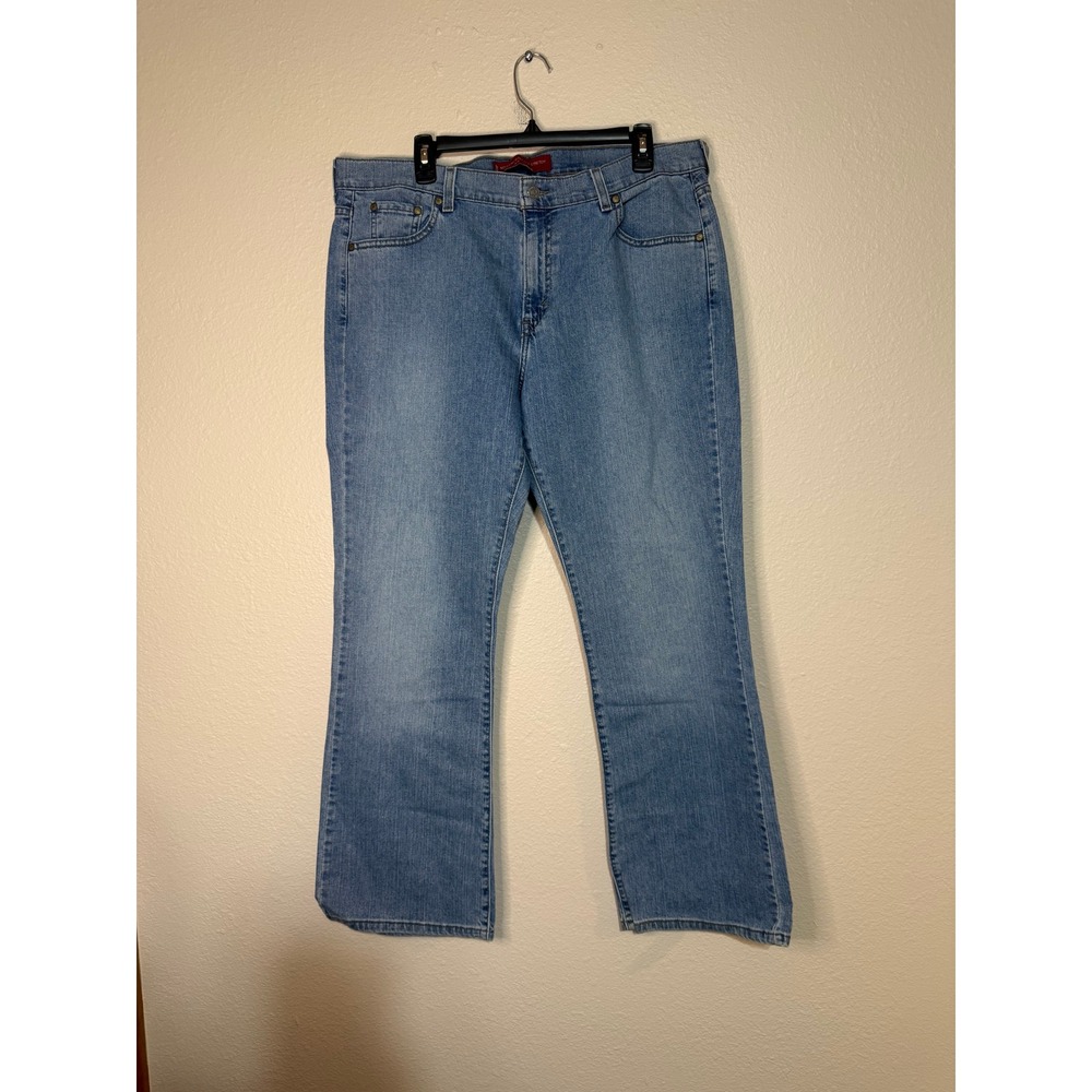 Levis 515 Nouveau Boot Cut Stretch Jeans Light Wash Blue Denim Size 16 M